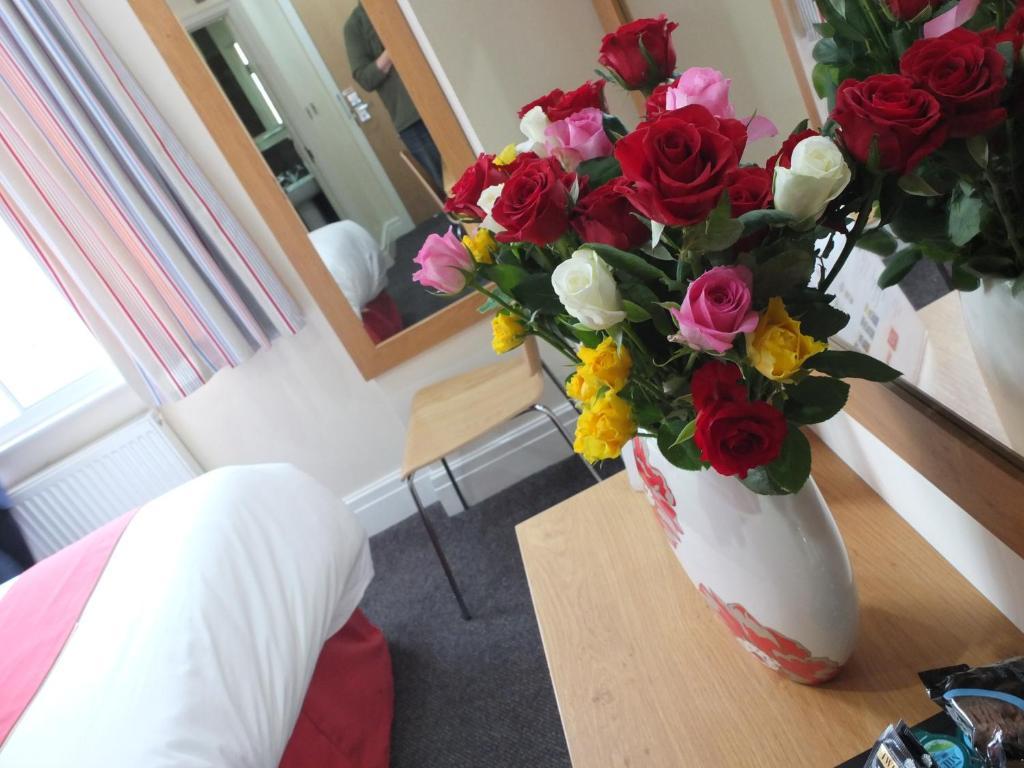 Ville Hotel Manchester Værelse billede